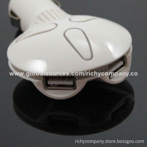 Dual USB Car Charger with Air Purifier